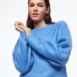 H&M Premium Collection Mohair Blend Sweater in Blue Sz Med - Sold Out, BRAND New